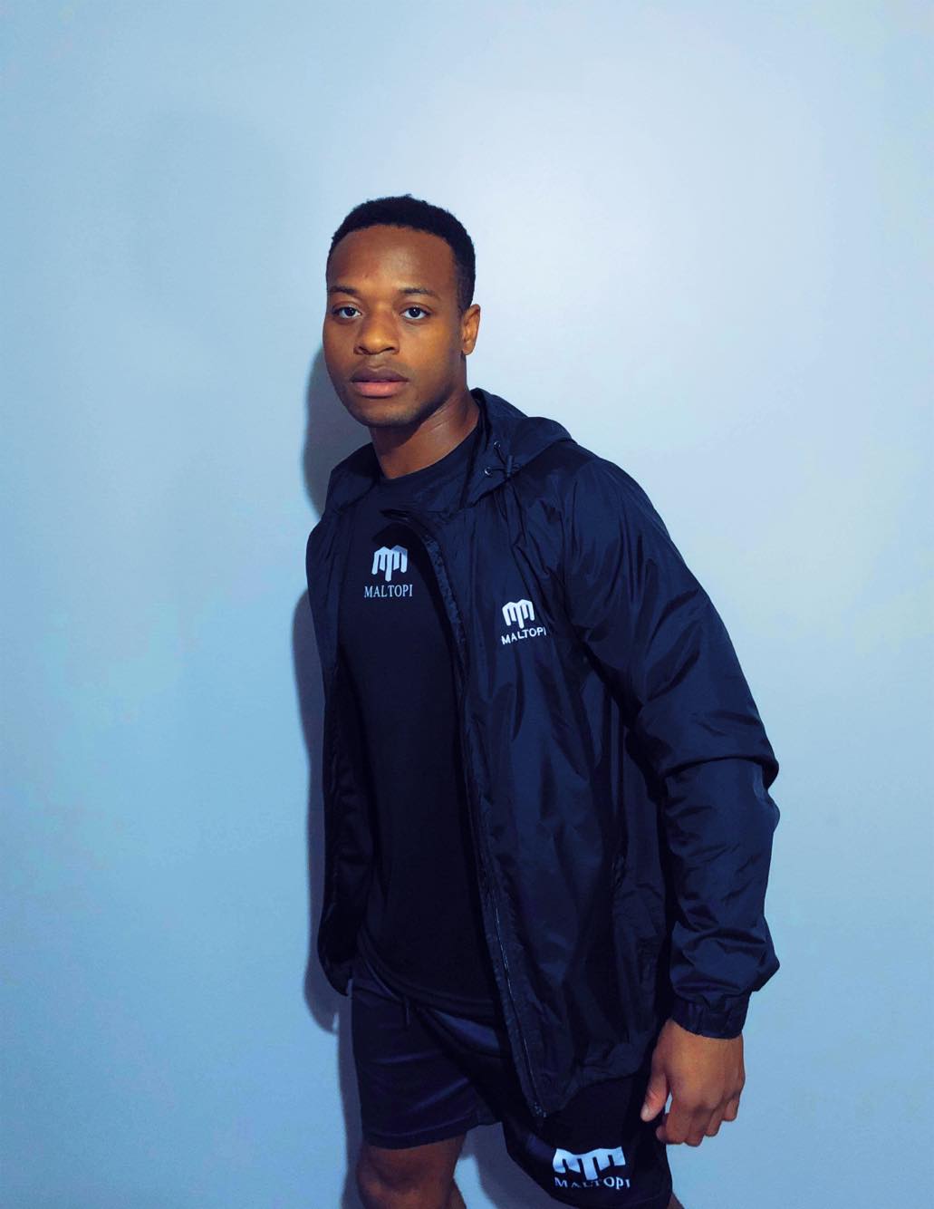 Active Windbreaker